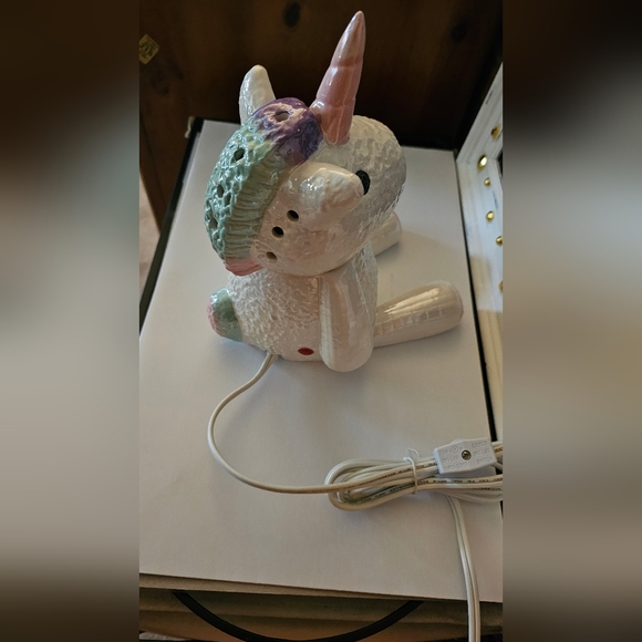 SCENTSY - Picture 4 of 6